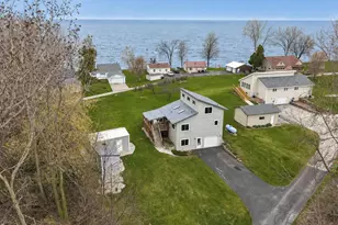 10890 Bayshore Rd, Brussels, WI 54204 - Photo 3
