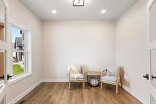 N8744 Connor Cir, Menasha, WI 54952 - Photo 17
