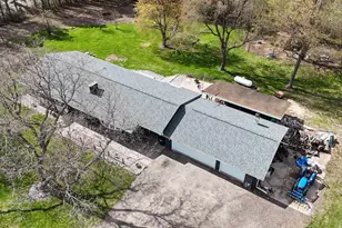W8166 Belle Plaine Ave, Shawano, WI 54166 - Photo 9