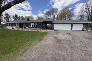 W8166 Belle Plaine Ave, Shawano, WI 54166 - Photo 43