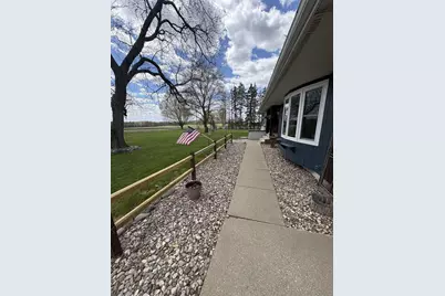 W8166 Belle Plaine Avenue, Shawano, WI 54166 - Photo 49