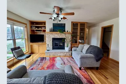 1823 Kentucky Street, Sturgeon Bay, WI 54235 - Photo 5