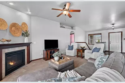 1107 Pisces Place, De Pere, WI 54115 - Photo 7