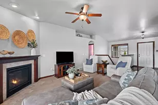1107 Pisces Pl, De Pere, WI 54115 - Photo 7
