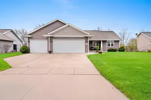 1107 Pisces Pl, De Pere, WI 54115 - Photo 41