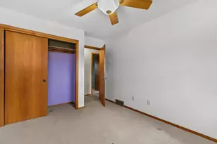 1709 Lake Breeze Rd, Oshkosh, WI 54904 - Photo 19