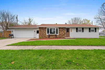 1540 Plaza Drive, Appleton, WI 54915 - Photo 1