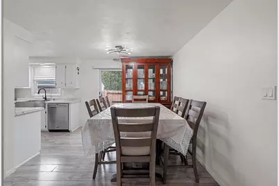 1540 Plaza Drive, Appleton, WI 54915 - Photo 9