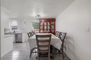 1540 Plaza Dr, Appleton, WI 54915 - Photo 9