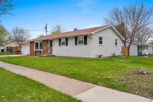 1540 Plaza Dr, Appleton, WI 54915 - Photo 35
