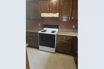 890 Bishop Court, Fond du Lac, WI 54935 - Photo 5