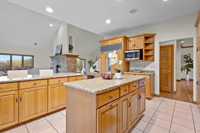 W7828 Hillview Road, Hortonville, WI 54944 - Photo 11
