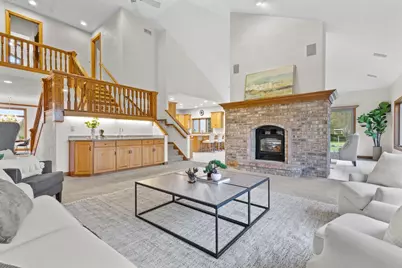 W7828 Hillview Road, Hortonville, WI 54944 - Photo 5