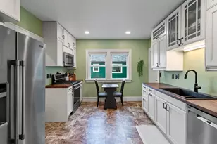 929 Merritt Ave, Oshkosh, WI 54901 - Photo 13