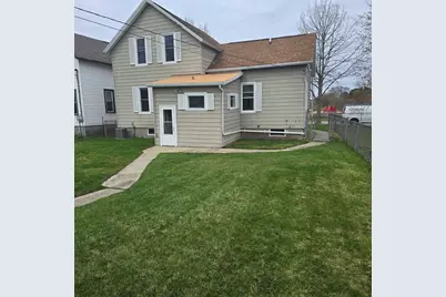 1132 Madison Avenue, Marinette, WI 54143 - Photo 3