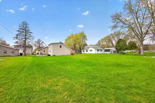 517 Abrams St, Green Bay, WI 54302 - Photo 37