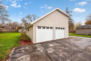517 Abrams St, Green Bay, WI 54302 - Photo 33