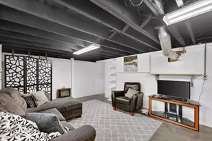 517 Abrams St, Green Bay, WI 54302 - Photo 23