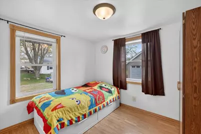 517 Abrams Street, Green Bay, WI 54302 - Photo 17