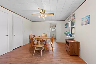 914 Rasmussen Pl, Green Bay, WI 54304 - Photo 11