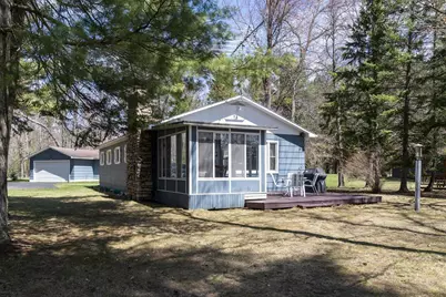 N7239 Stroika Court, Crivitz, WI 54114 - Photo 7