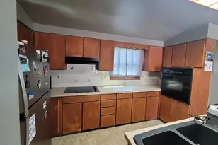 388 Portage St, Fond du Lac, WI 54935 - Photo 5