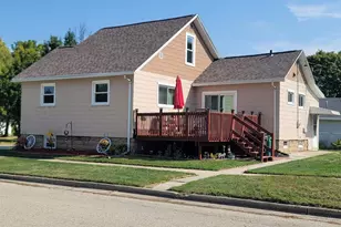 388 Portage St, Fond du Lac, WI 54935 - Photo 3