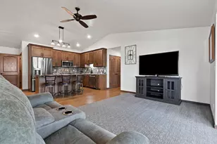 1642 Balsam Ct, Shawano, WI 54166 - Photo 7
