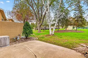 1237 Nicolet Cercle, Appleton, WI 54914 - Photo 39