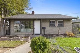 1803 Alexander Ct, Sheboygan, WI 53081 - Photo 1