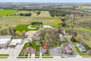 611 Church Ave, Casco, WI 54205 - Photo 3
