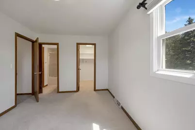 422 Silver Spring Drive, Green Bay, WI 54303 - Photo 23