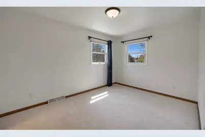 422 Silver Spring Drive, Green Bay, WI 54303 - Photo 25