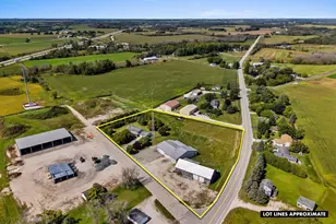 212 Apple Blossom Ln, Manitowoc, WI 54220 - Photo 69