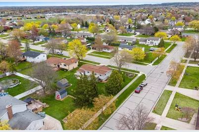 860 Fribourg Street, De Pere, WI 54115 - Photo 61