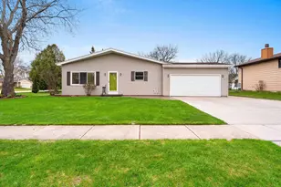 860 Fribourg St, De Pere, WI 54115 - Photo 49
