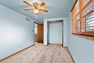 860 Fribourg St, De Pere, WI 54115 - Photo 19