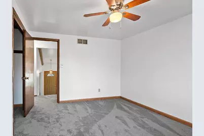 860 Fribourg Street, De Pere, WI 54115 - Photo 17