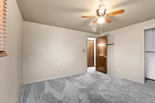 860 Fribourg St, De Pere, WI 54115 - Photo 15