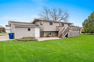 860 Fribourg St, De Pere, WI 54115 - Photo 43