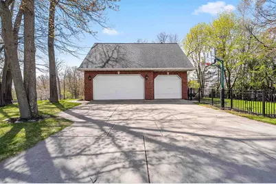 2964 Telemark Circle, Green Bay, WI 54313 - Photo 75
