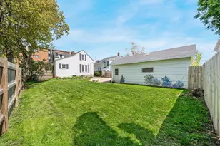 1119 E Parkway Ave, Oshkosh, WI 54901 - Photo 17