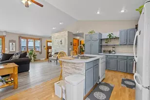 616 Neenah Ave, Sturgeon Bay, WI 54235 - Photo 21