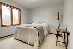 W1724 River Oaks Dr, Marinette, WI 54143 - Photo 15