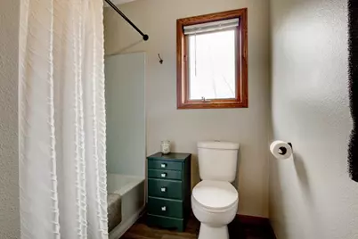 W1724 River Oaks Drive, Marinette, WI 54143 - Photo 17