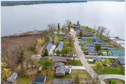 N6321 Cattau Beach Drive, Shawano, WI 54166 - Photo 59