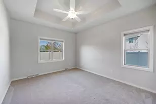 2206 Blue Stem Ln, De Pere, WI 54115 - Photo 11