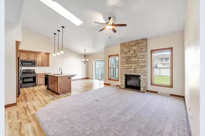 2206 Blue Stem Lane, De Pere, WI 54115 - Photo 3