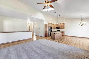 2206 Blue Stem Ln, De Pere, WI 54115 - Photo 5