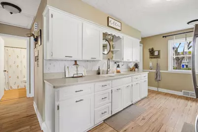 1802 Adams Street, Appleton, WI 54915 - Photo 11